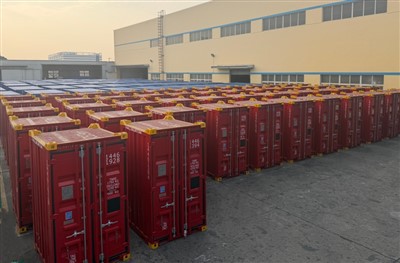 Farklı Yüksekliklerde 6ft Mini Konteynerler